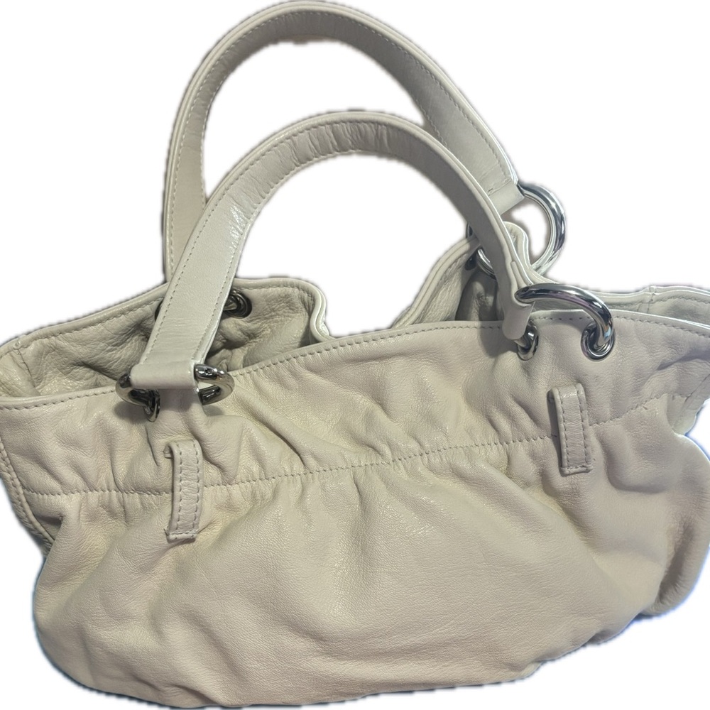 Furla cream/white handbag Pre Loved - Picture 3 of 10